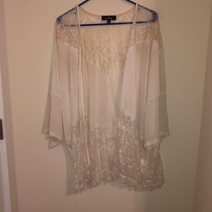 white lace kimono